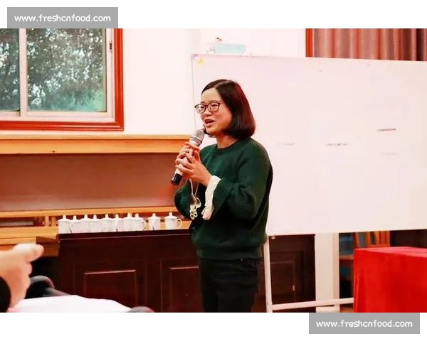 以英文歌唱比赛为载体的自我表达与舞台成长之路青年学习体验分享